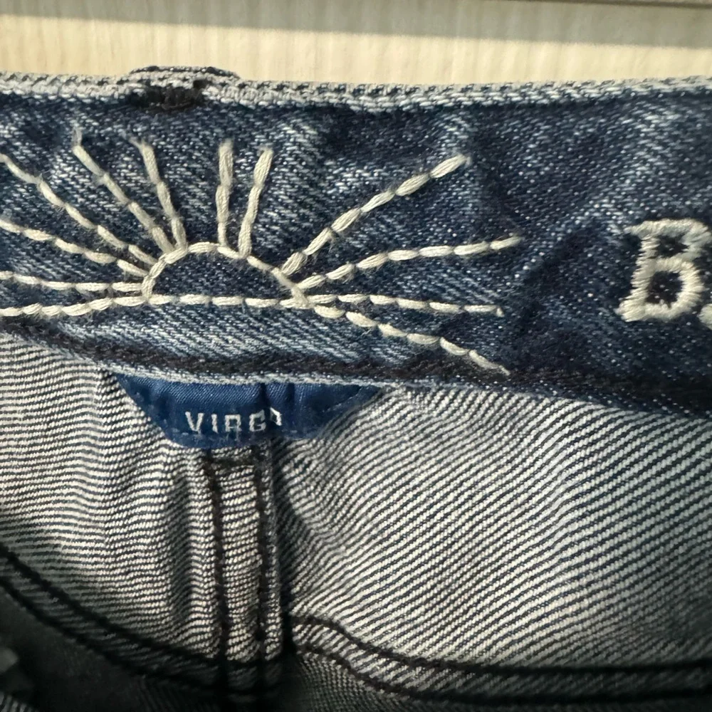 Daily Blue jeans - Picture 4 of 6